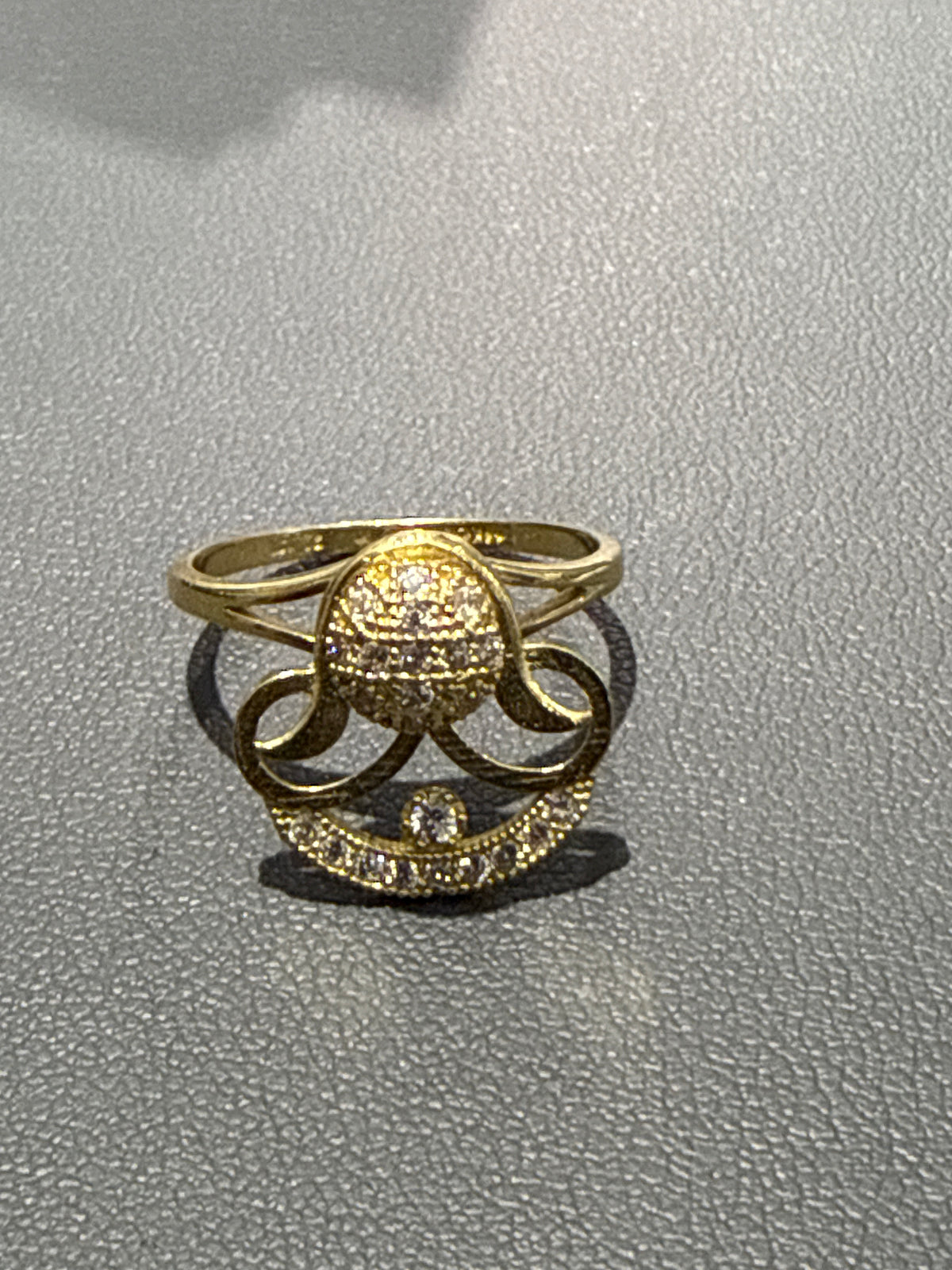 14KT Yellow Gold Ladies Spinning Ring CZ - M1978 - 2.6 GR - Size 6
