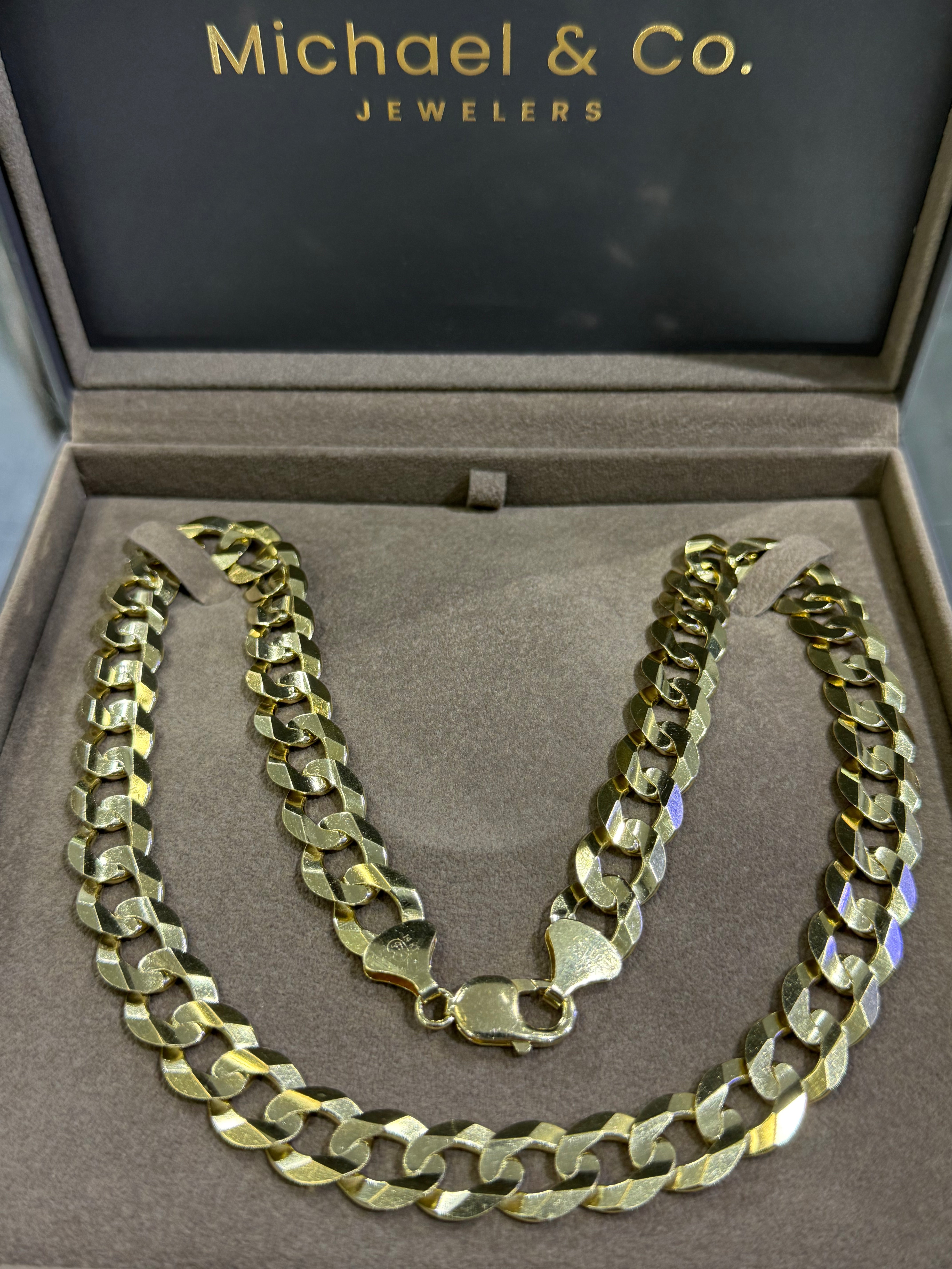 14KT Yellow Gold 13MM Curb-Cuban Link Chain. 94.6GR