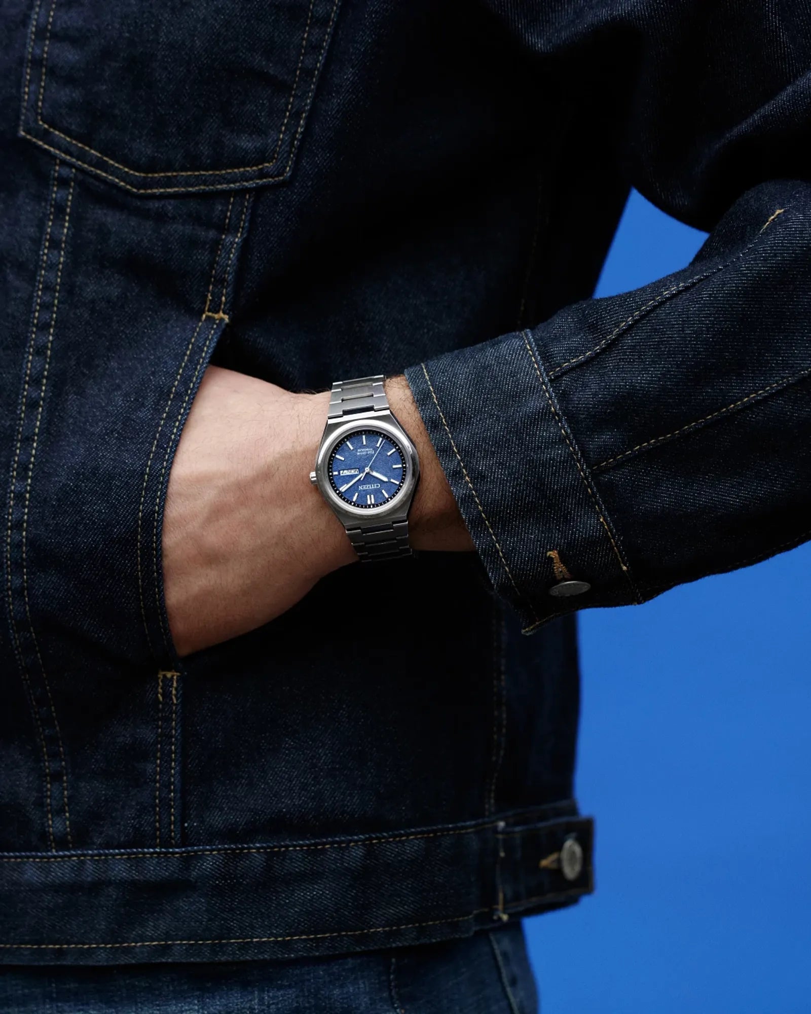Zenshin Three-hand Blue Dial Super Titanium Bracelet AW0130-85L | CITIZEN